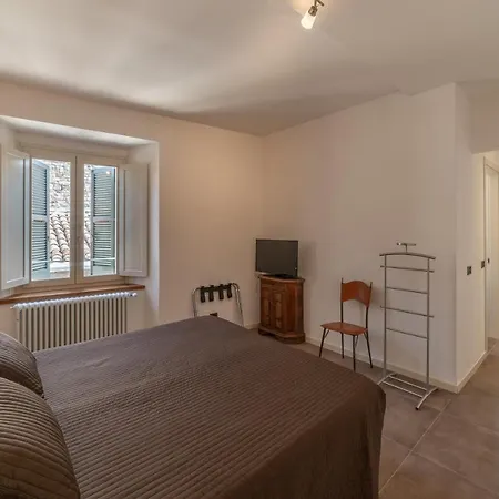 Hotel Diffuso San Leo