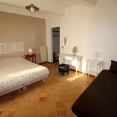 Diffuso 2* San Leo