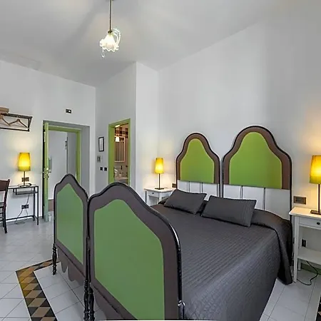 Diffuso Hotel